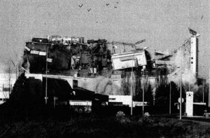 Démolition de l'usine Kodak de Chalon-sur-Saône. Photo Jean-Pierre de Saint-Jacob
