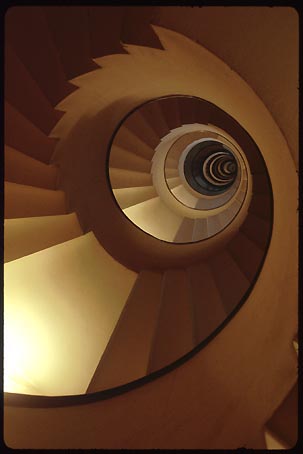 escalier mallet-stevens